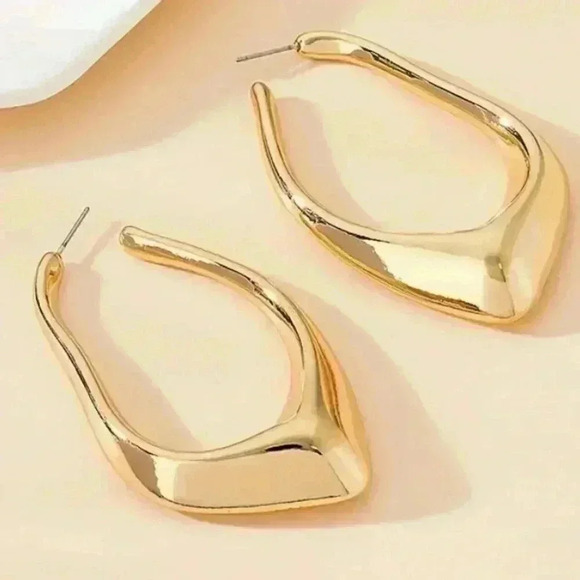(2 for $12) Women's U-Shaped Earrings 14K Gold Plated Earrings Jewerly - Picture 7 of 8